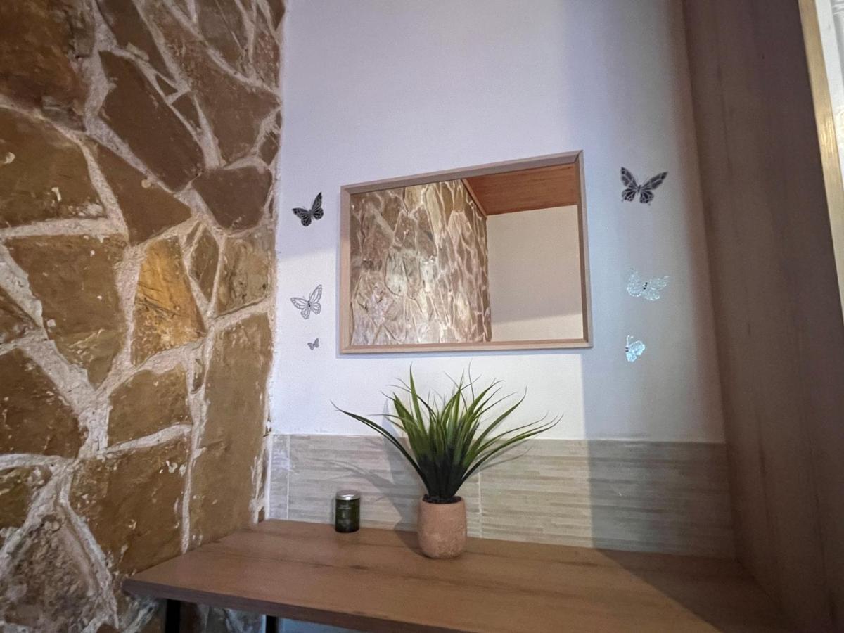 Artemis Apartment Near Athens Airport Exterior photo